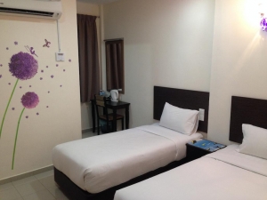 New Golden Star Hotel